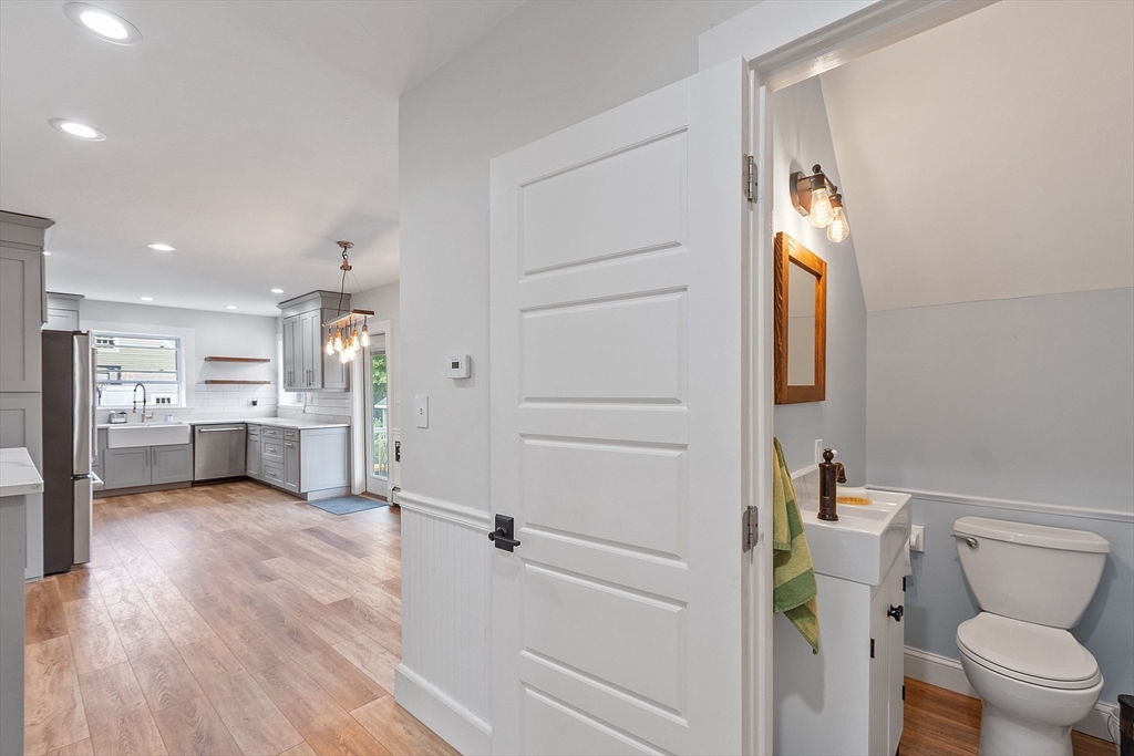 224 Main St Property Photo 21