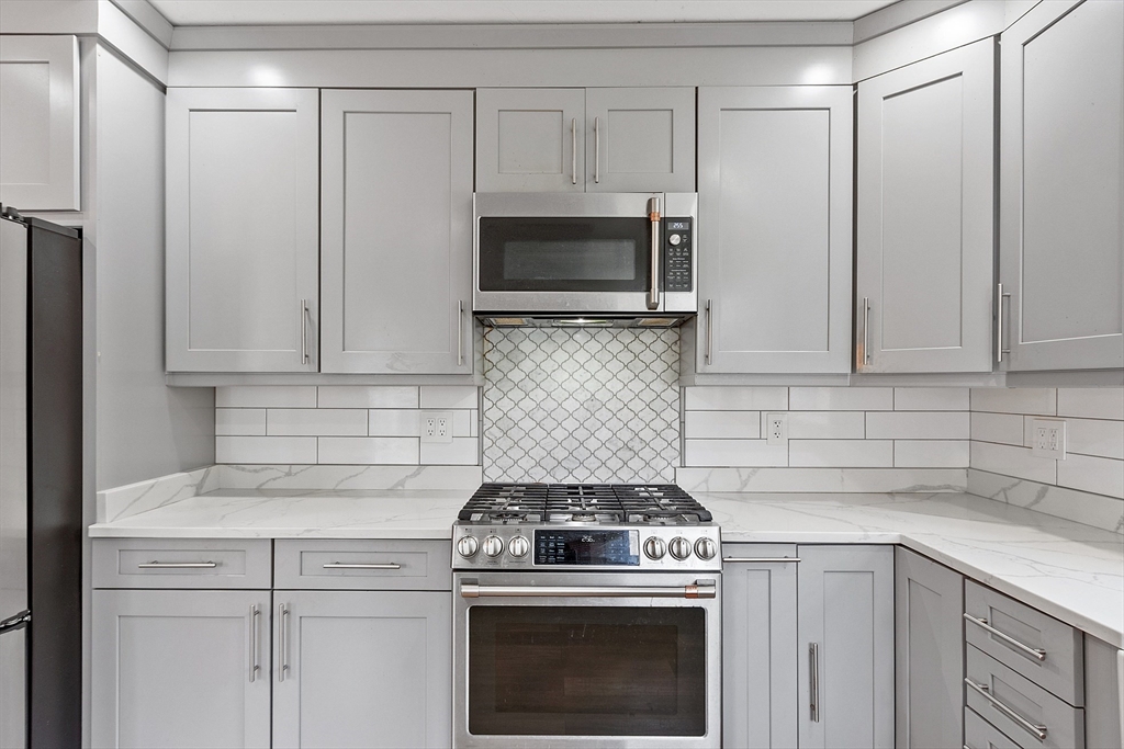 224 Main St Property Photo 26