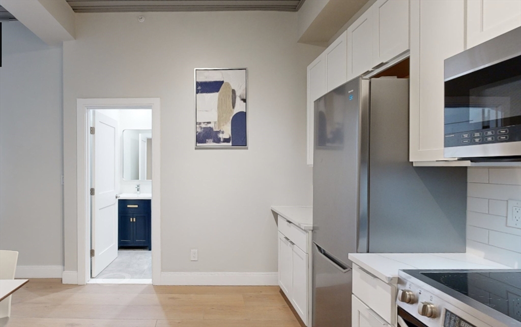 44 Bromfield # 204 Property Photo 1