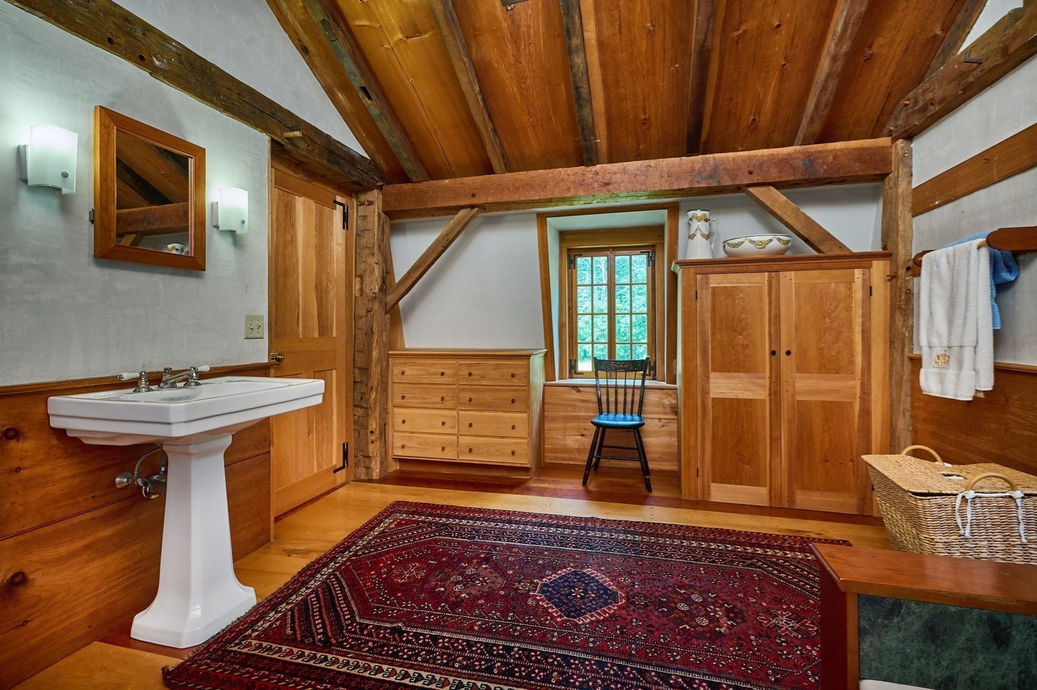 24 West Oxbow Road Property Photo 16
