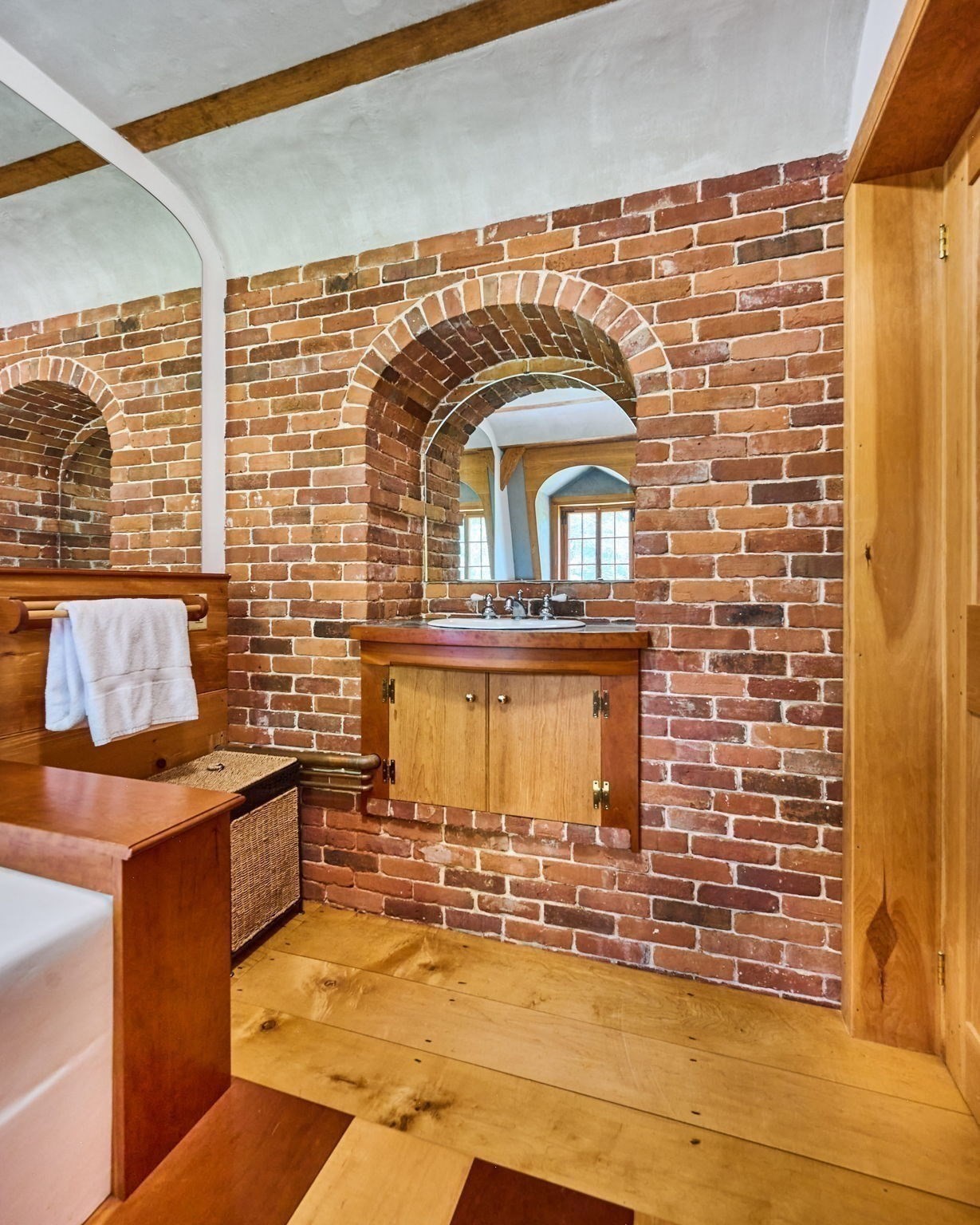 24 West Oxbow Road Property Photo 19