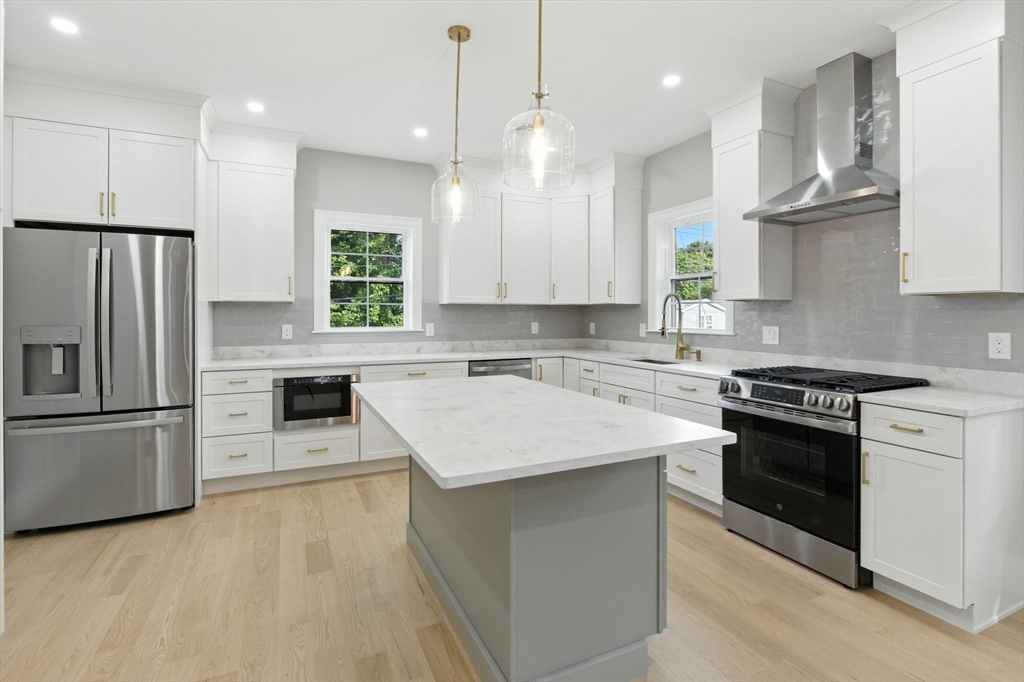 11 Washington St # 5 Property Photo 3