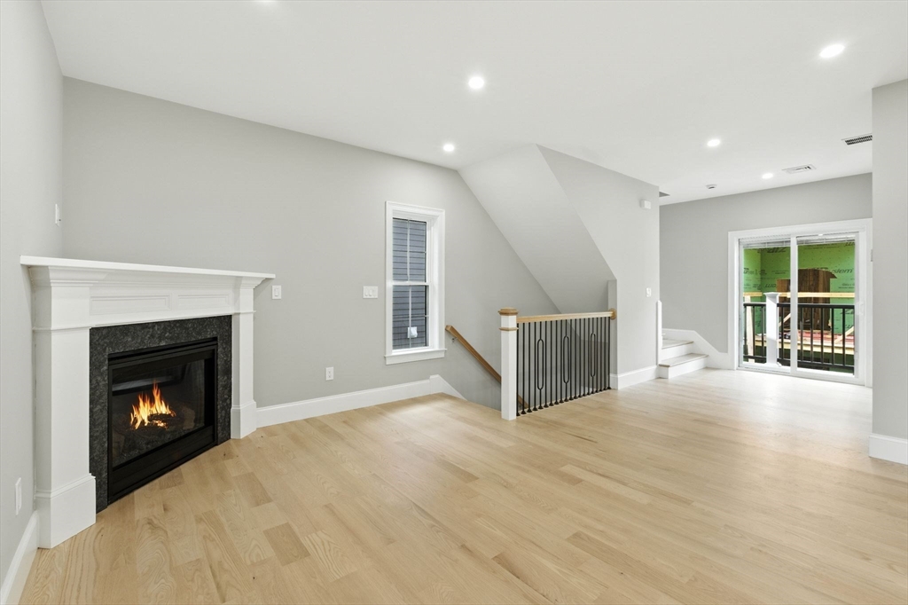 11 Washington St # 5 Property Photo 12