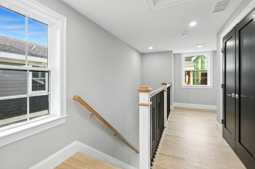 11 Washington St # 5 Property Photo 15
