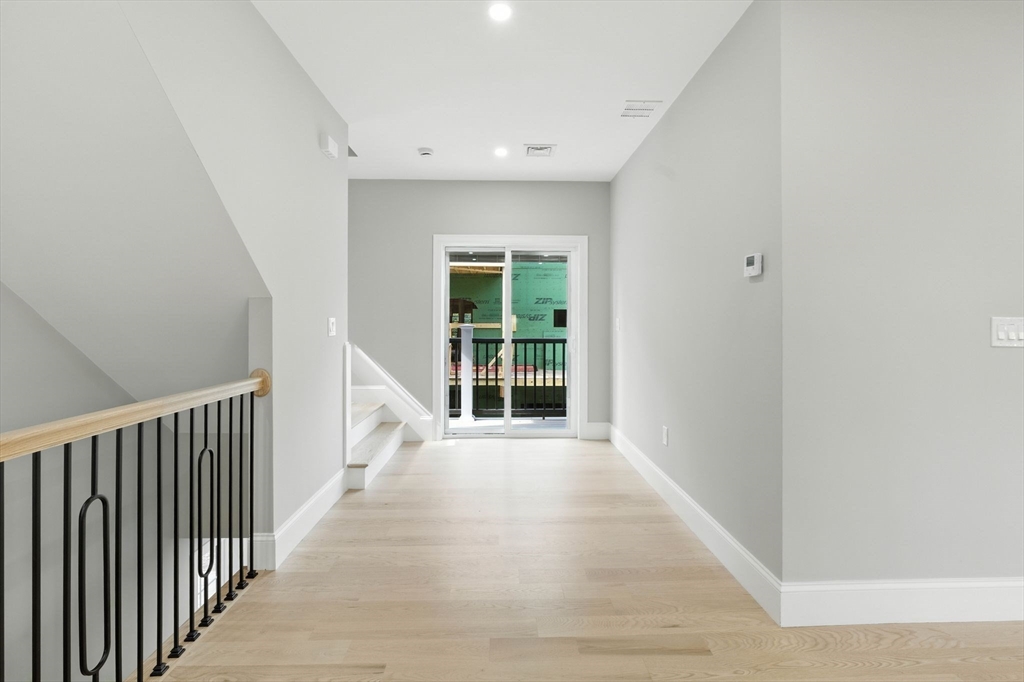 11 Washington St # 5 Property Photo 16