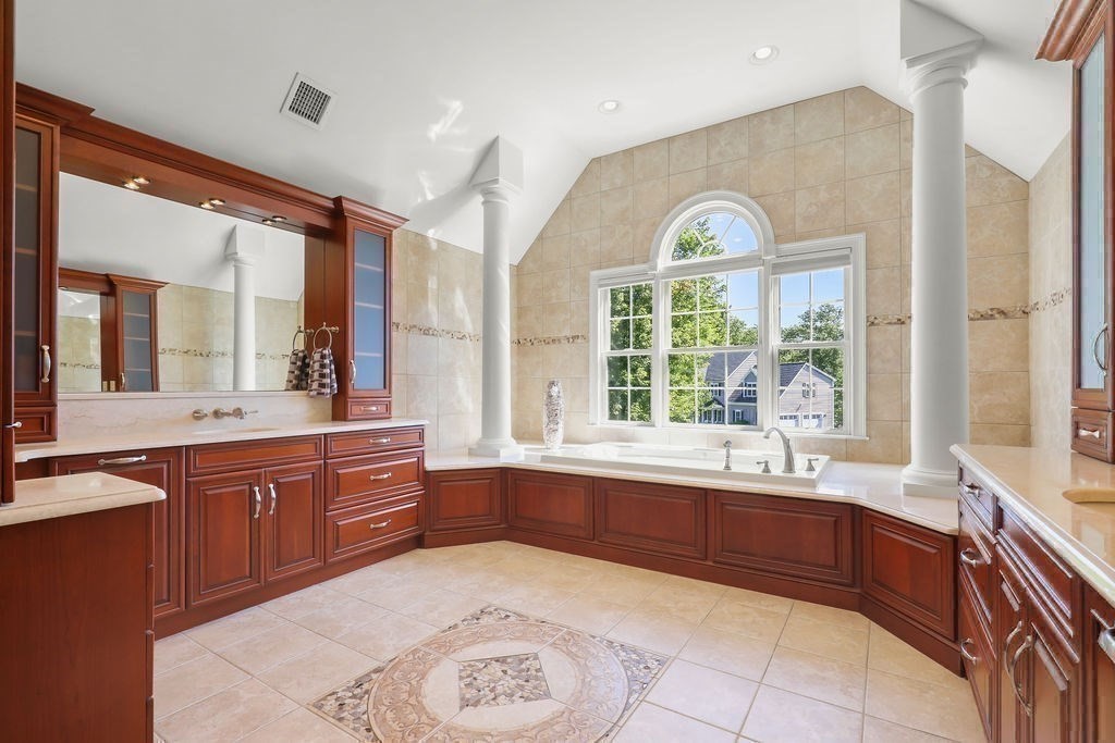 12 Houde Street Property Photo 23