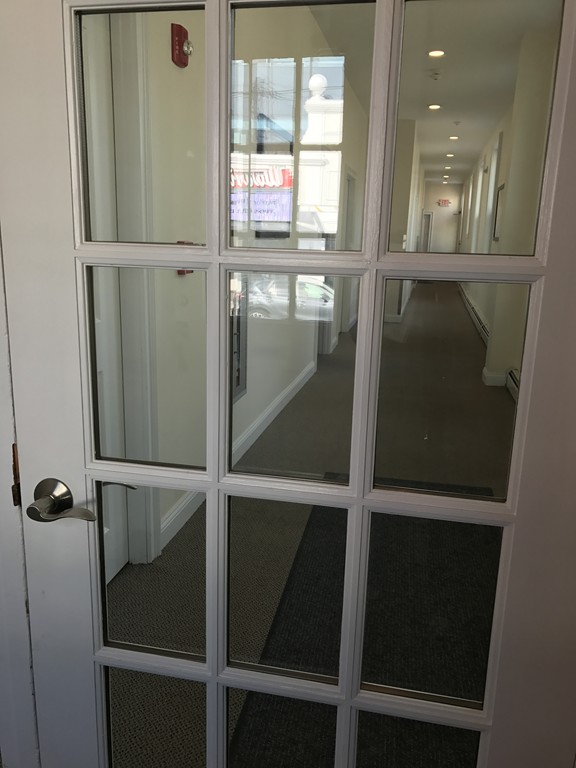 118 Pleasant Street # A Property Photo 2