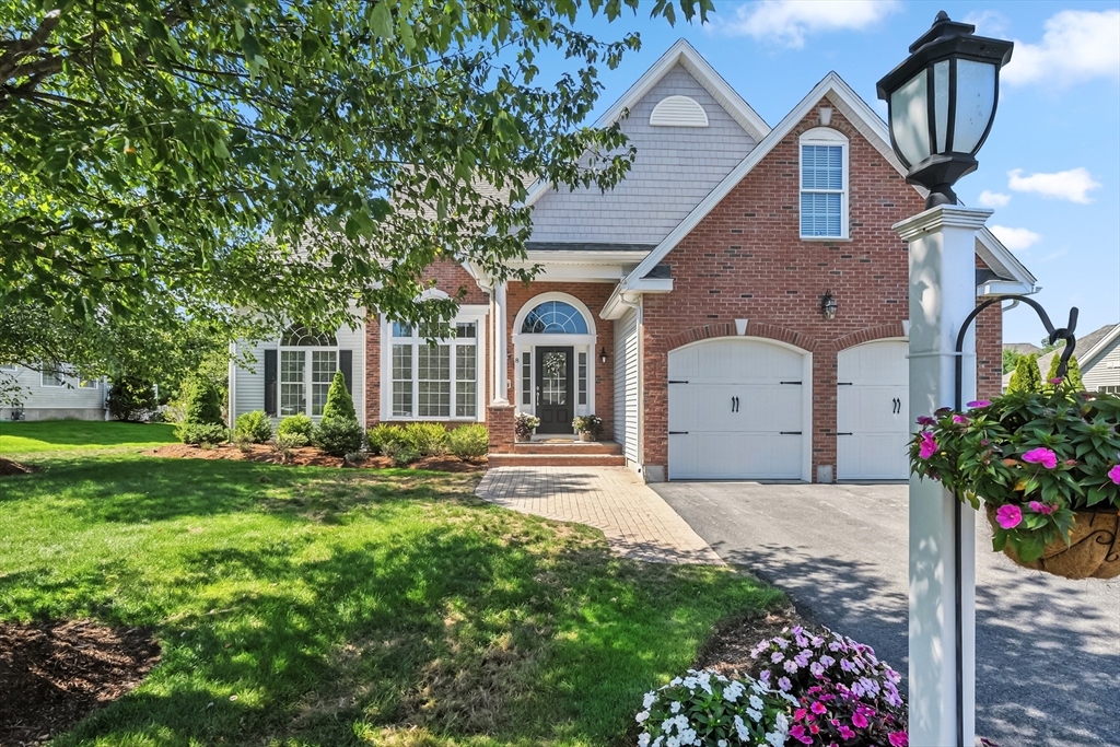 8 Kerri Ann Circle Property Photo 1