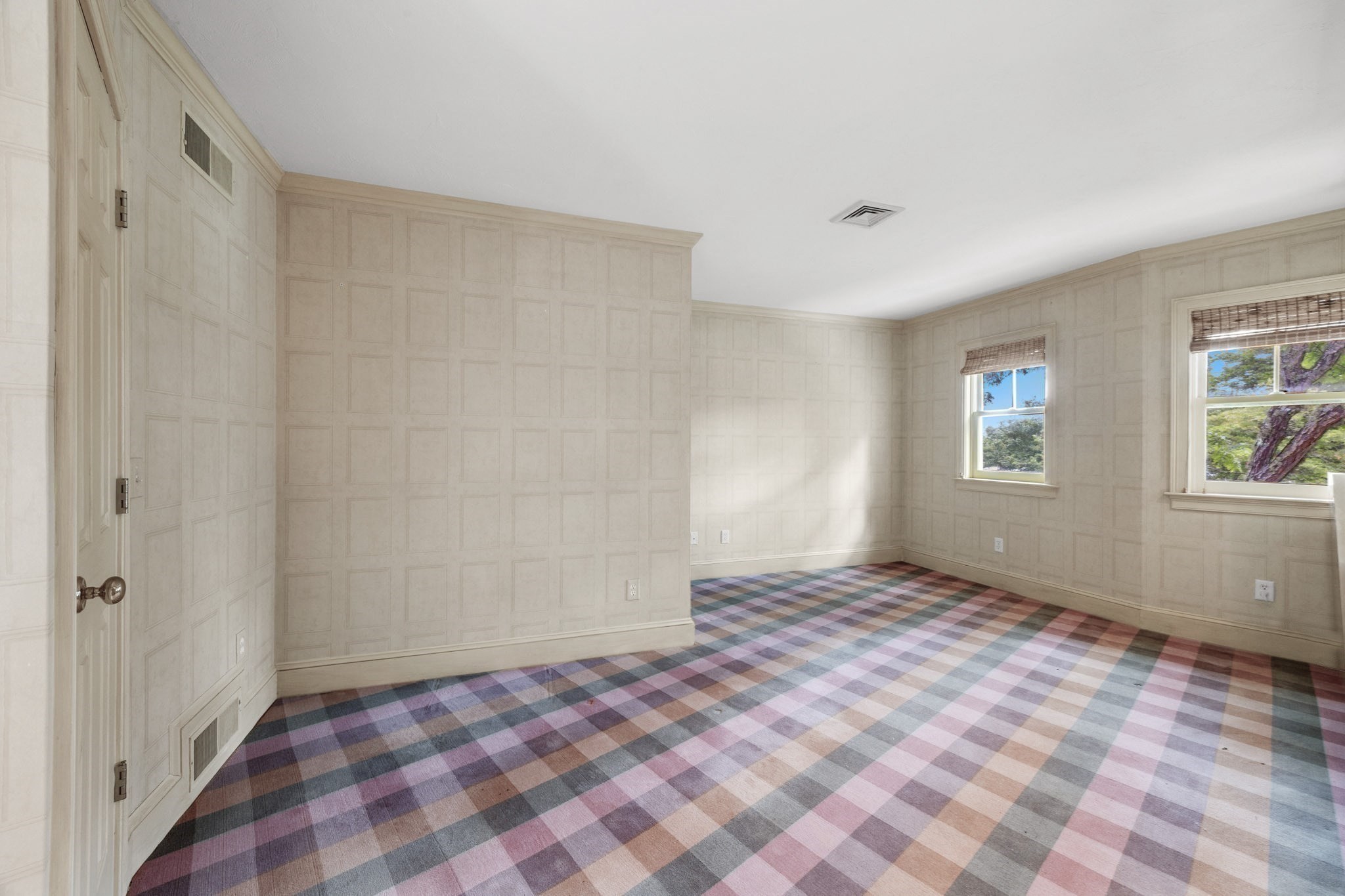 4390 Main Property Photo 26