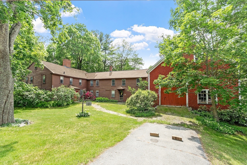 73 A&b Mammoth Road Property Photo 1