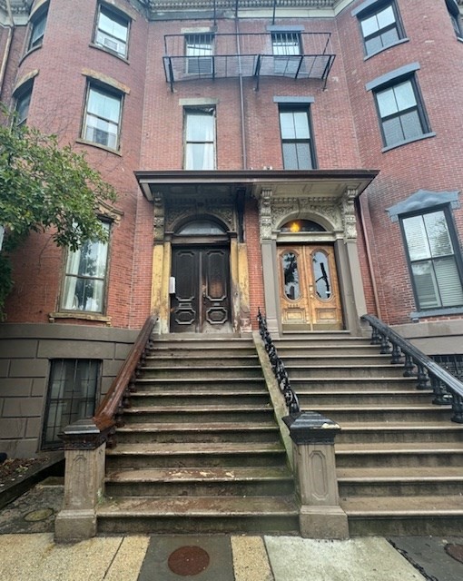660 Tremont # 4 Property Photo 1