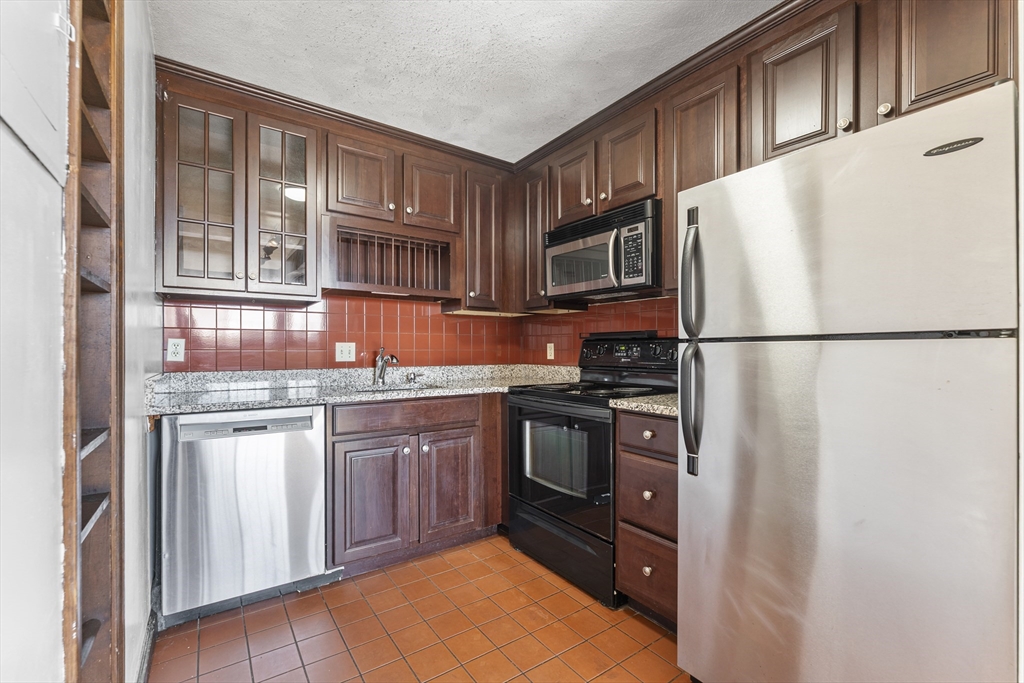 660 Tremont # 4 Property Photo 13