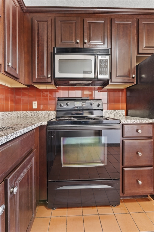 660 Tremont # 4 Property Photo 17