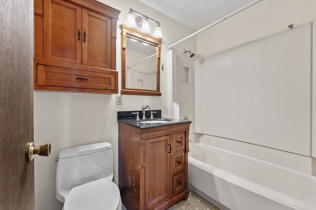 660 Tremont # 4 Property Photo 18