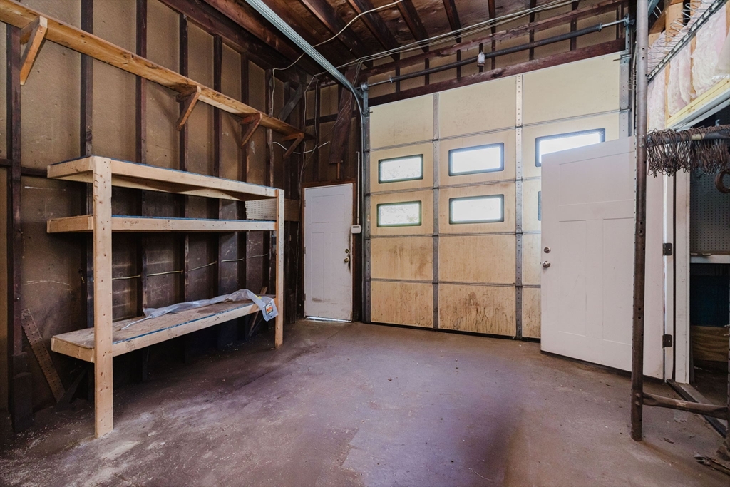 817 State Rd Property Photo 19