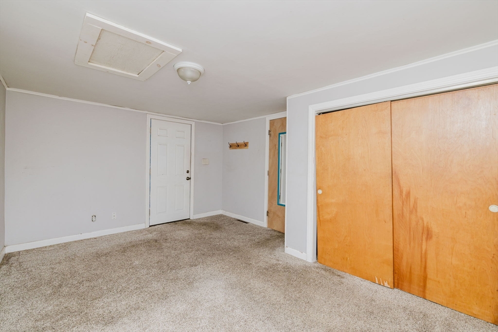 817 State Rd Property Photo 34