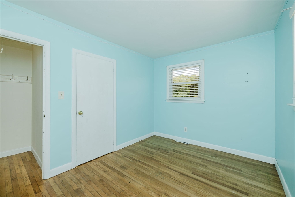 817 State Rd Property Photo 38
