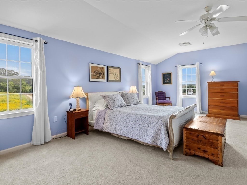 6 Wood St Property Photo 17