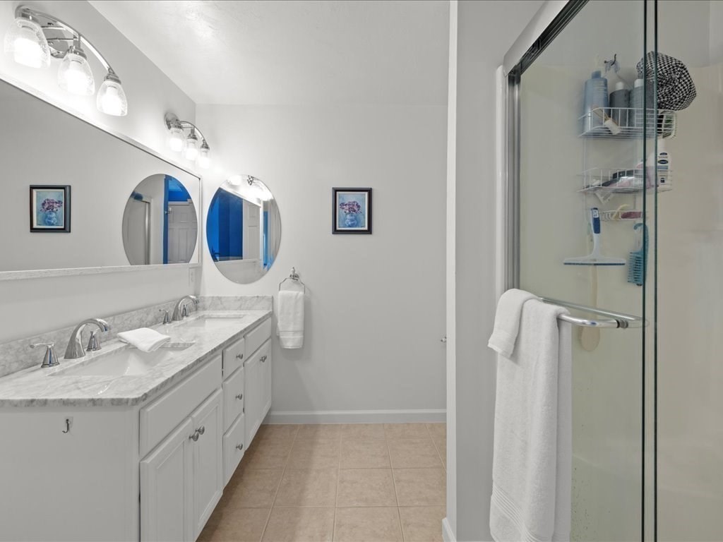 6 Wood St Property Photo 19