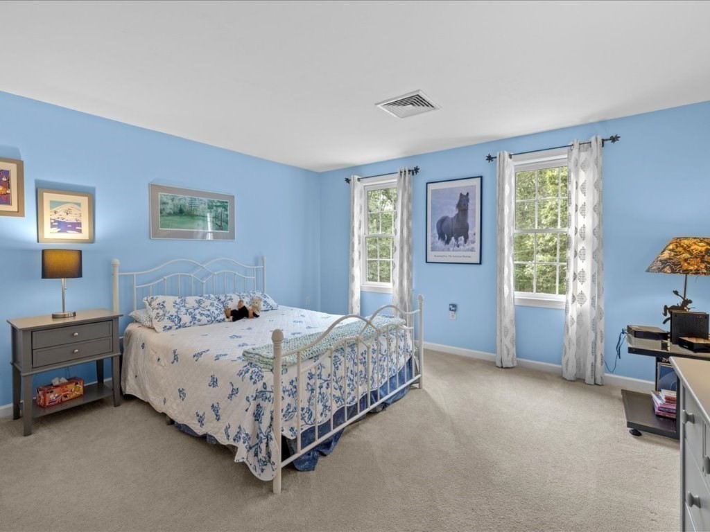 6 Wood St Property Photo 22