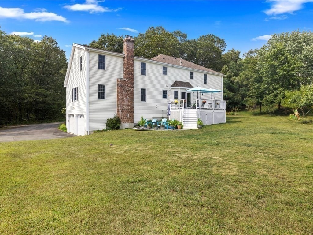6 Wood St Property Photo 29
