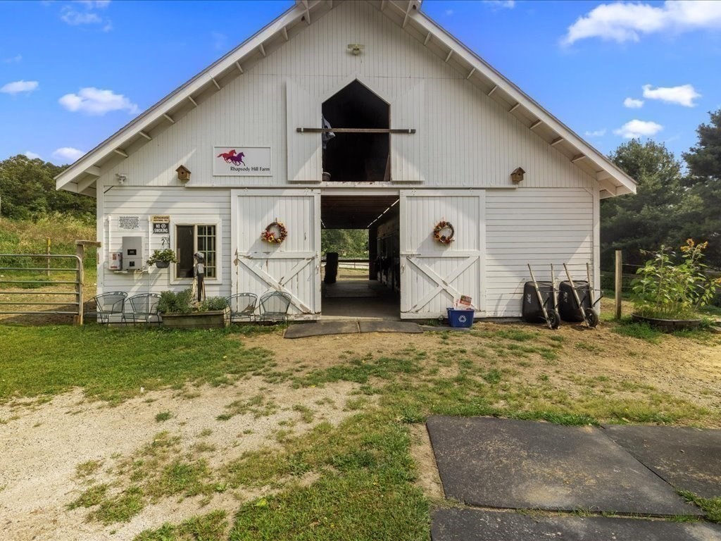 6 Wood St Property Photo 31
