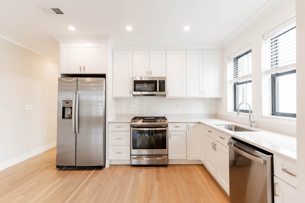 285 Lamartine St. # 2 Property Photo 1