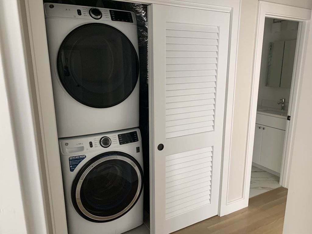 285 Lamartine St. # 2 Property Photo 10