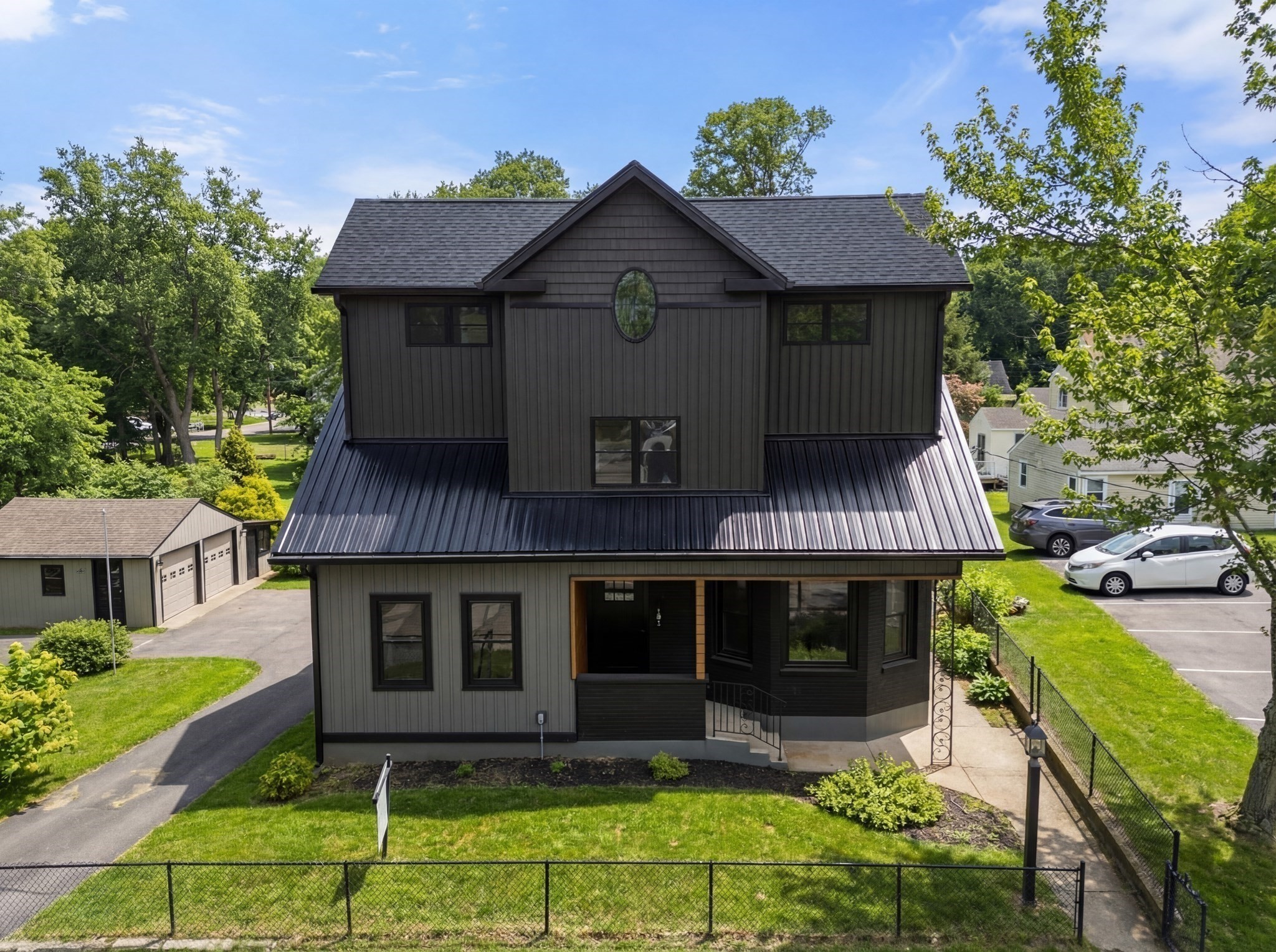 105 South Quinsigamond Avenue Property Photo 2