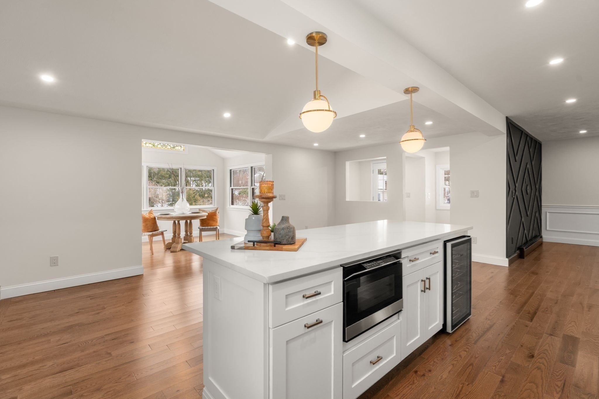 105 South Quinsigamond Avenue Property Photo 8