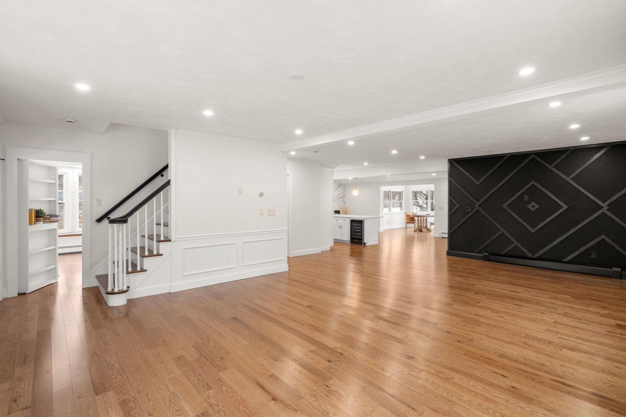 105 South Quinsigamond Avenue Property Photo 13