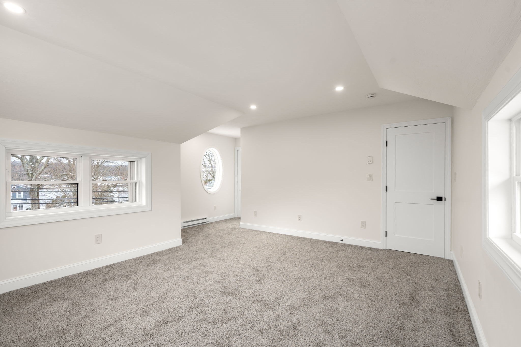 105 South Quinsigamond Avenue Property Photo 23