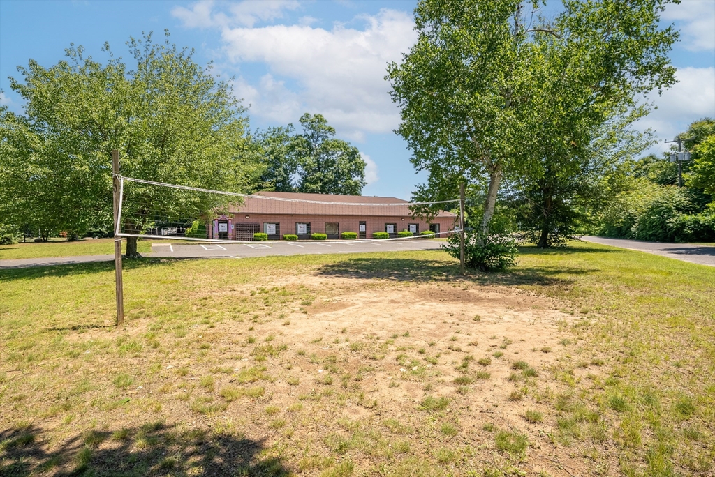 605 Silver Street Property Photo 41