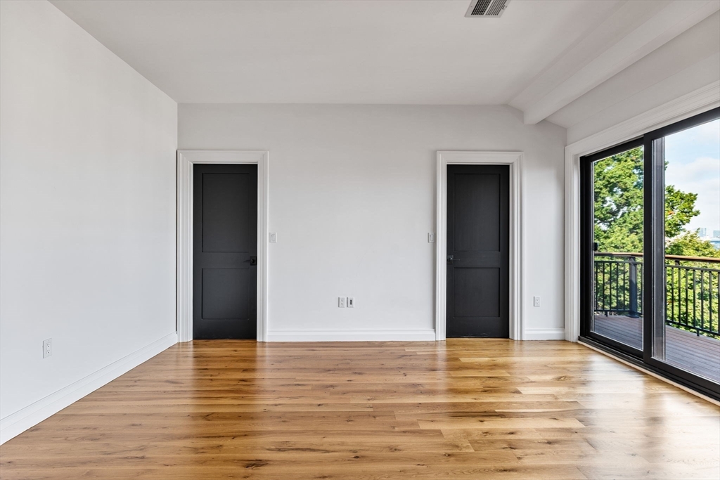 520 East Broadway # 2 Property Photo 19