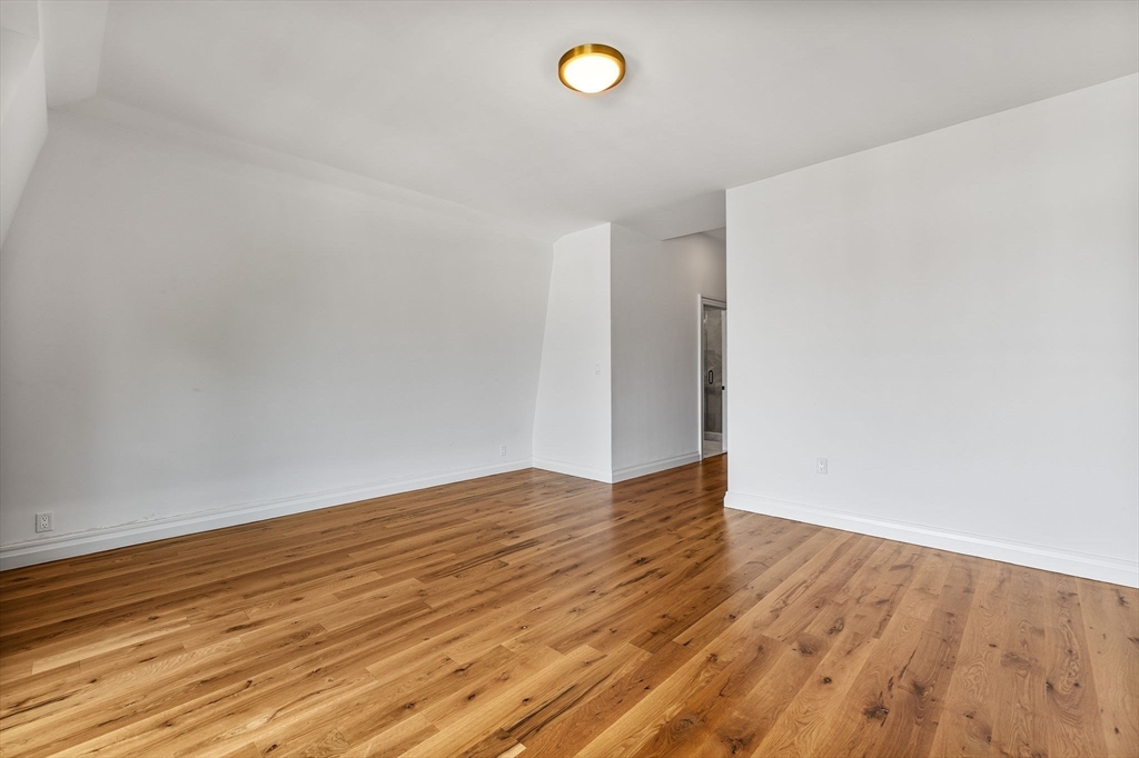520 East Broadway # 2 Property Photo 27