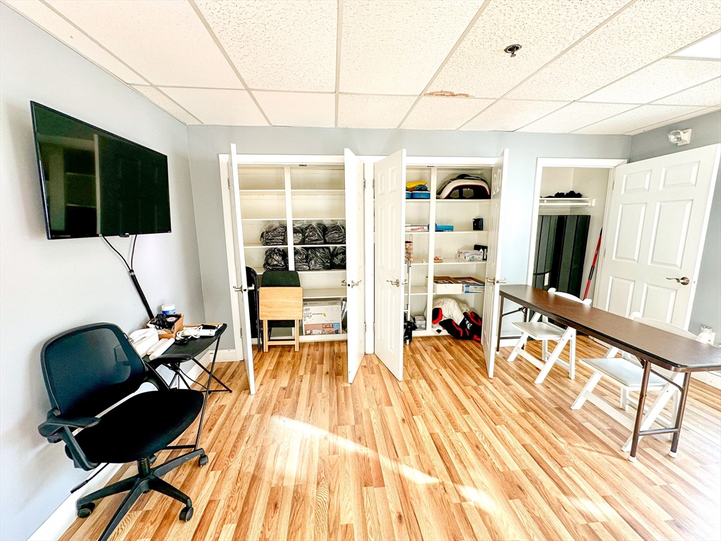 2277 State Rd # J Property Photo 6