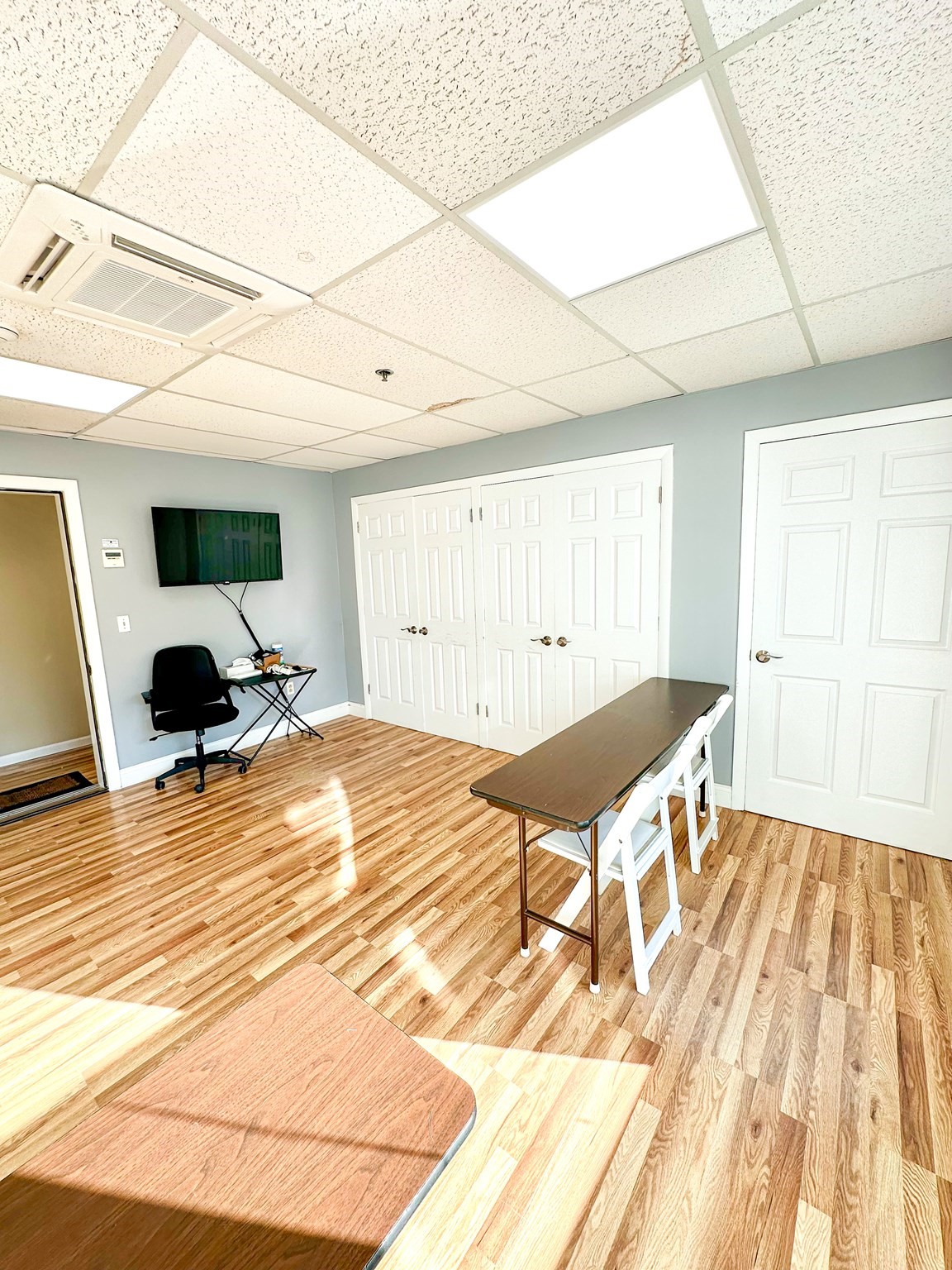 2277 State Rd # J Property Photo 8