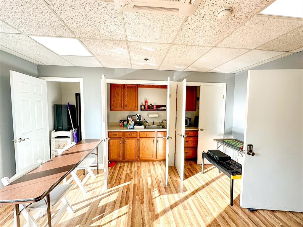 2277 State Rd # J Property Photo 14
