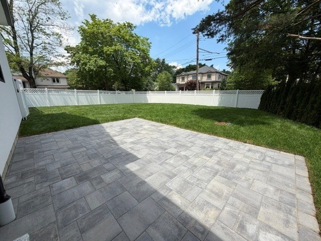 544 Saw Mill Brook Parkway Property Photo 42