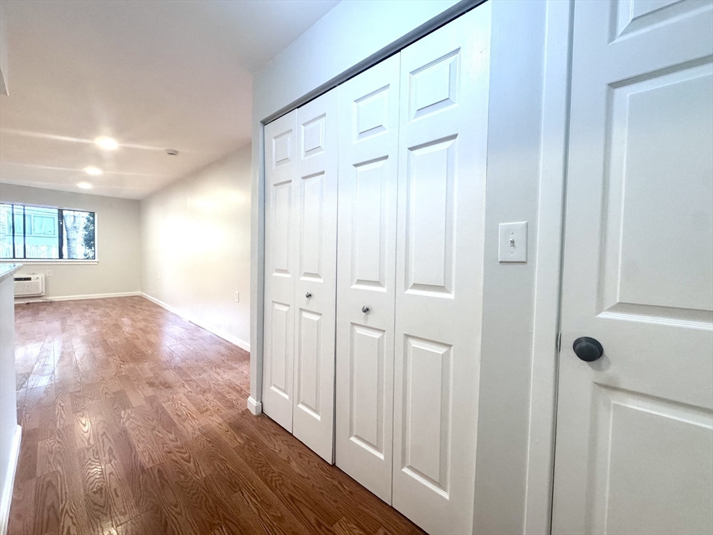 4975 Washington St # 109 Property Photo 3