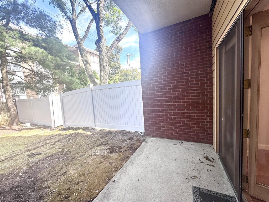 4975 Washington St # 109 Property Photo 10