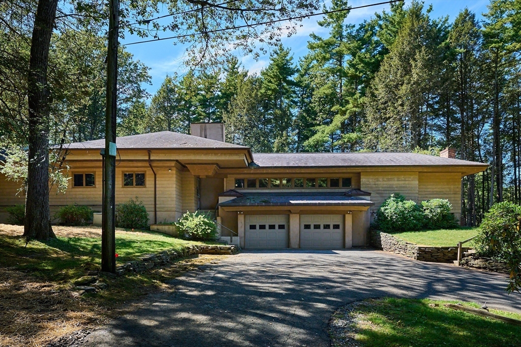 134 Montague Rd Property Photo 1