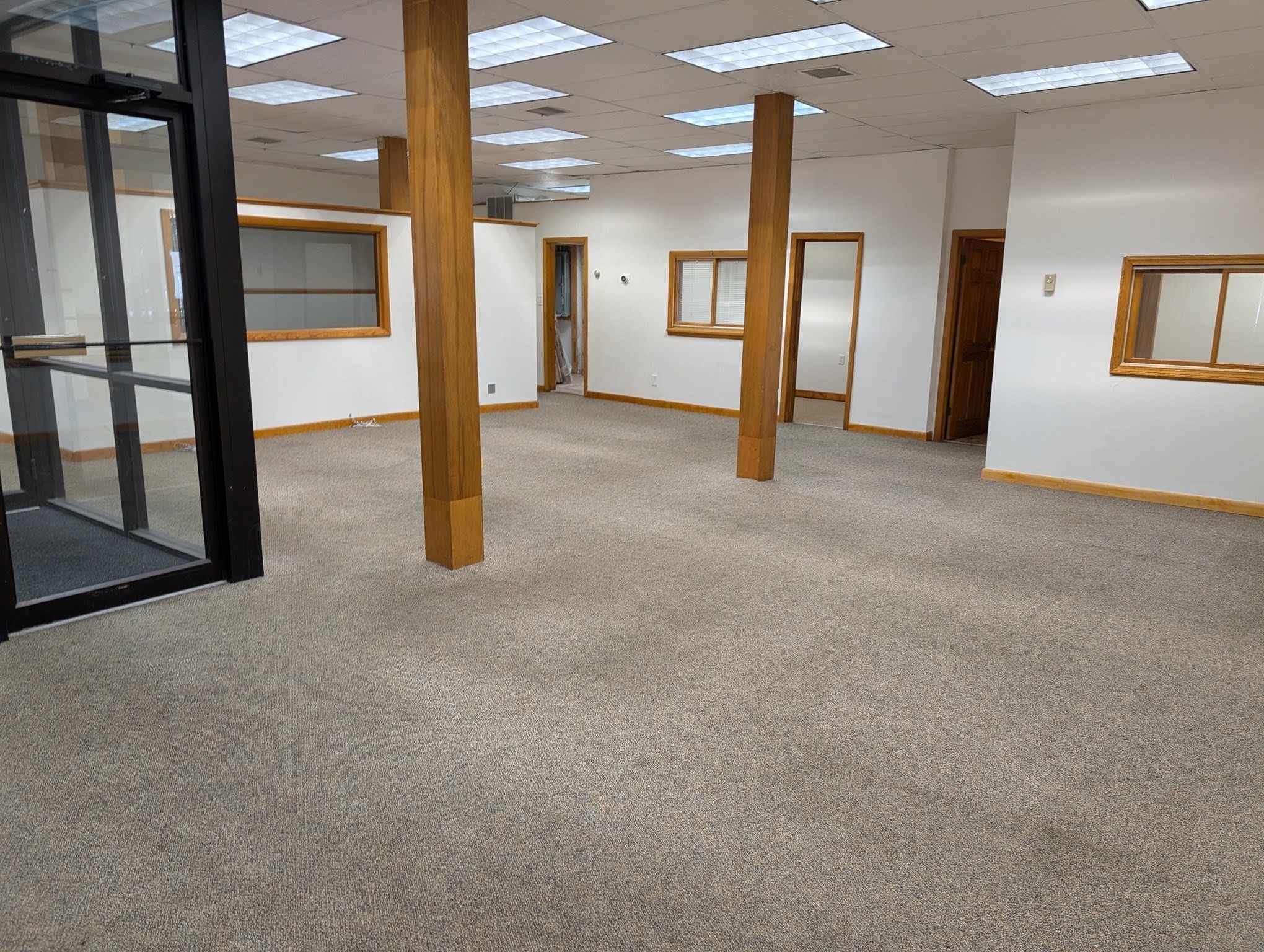131 Millbury St Property Photo 8