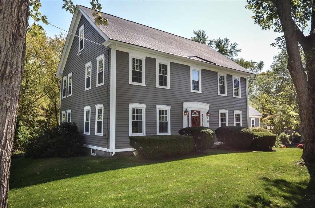 68 Pleasant St Property Photo 1