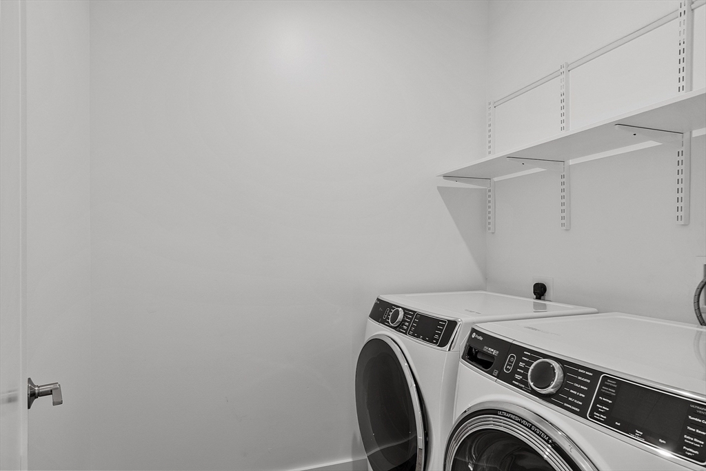 225 Middlesex Turnpike # 106 Property Photo 12
