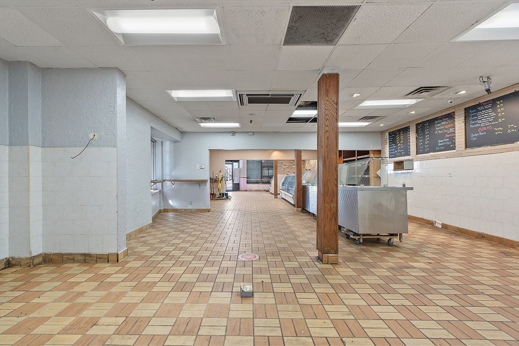 258-270 K Street Property Photo 7