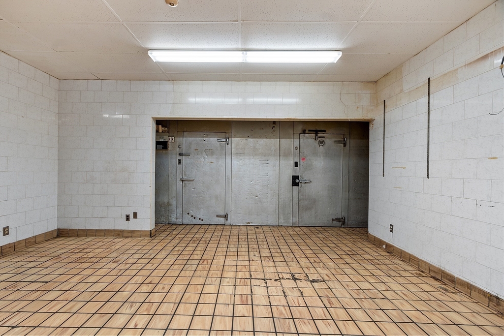 258-270 K Street Property Photo 11