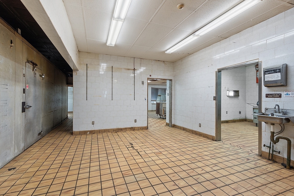 258-270 K Street Property Photo 12
