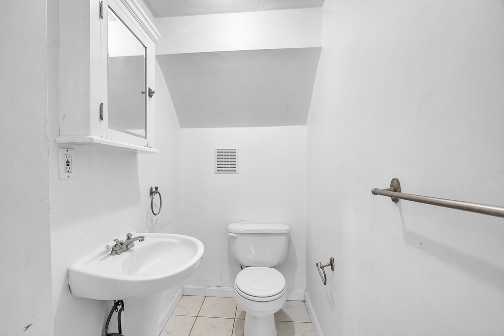 258-270 K Street Property Photo 37