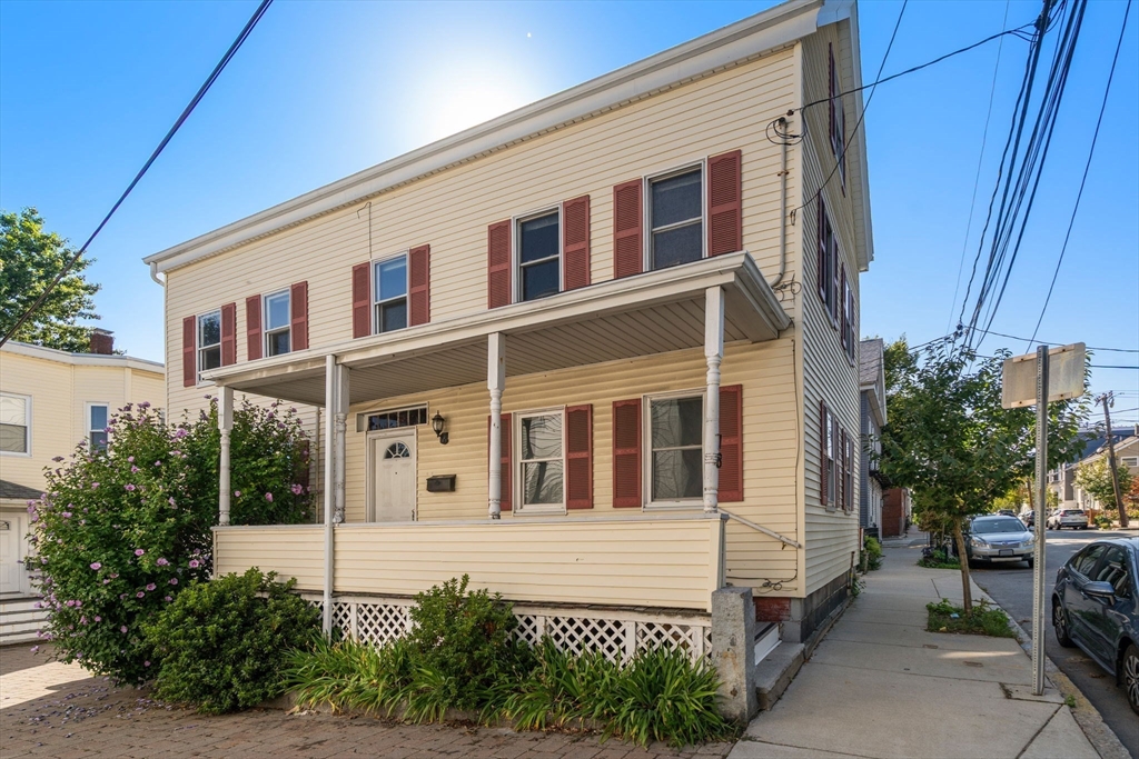 76-78 Thorndike St Property Photo 1